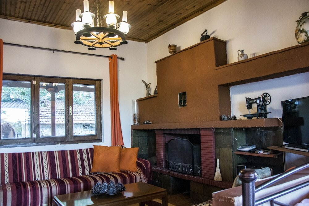 Фото Theasis Guesthouse