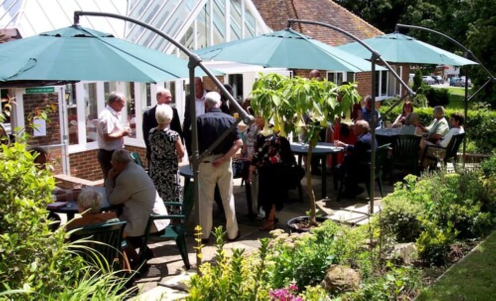 Фото The Brickwall Hotel