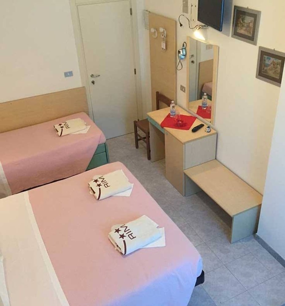 Фото Hotel Peonia