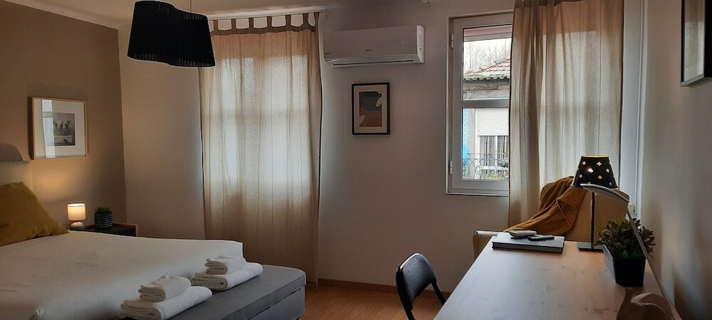 Фото Downtown Porto Spot