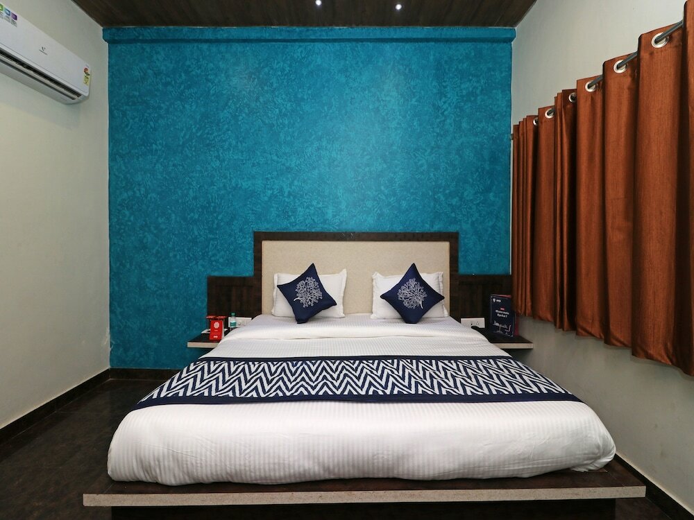 Фото Oyo 10290 Hotel Yashogopal Resortico