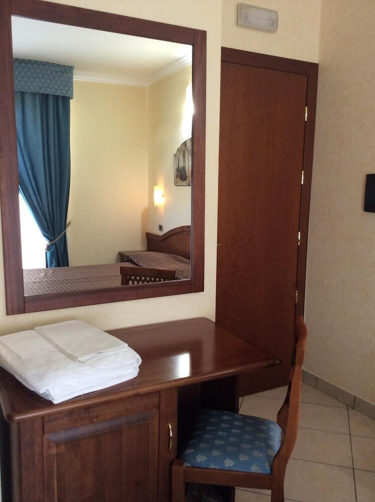 Фото Hotel Cridda