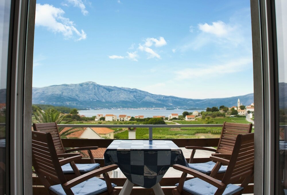 Фото House Baglija