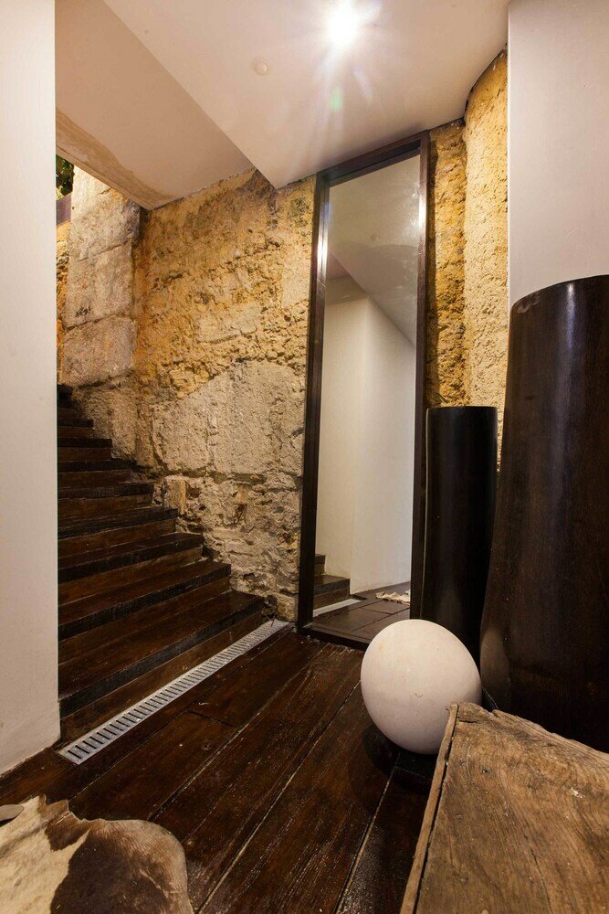 Фото The Old Stables Chiado Apartments