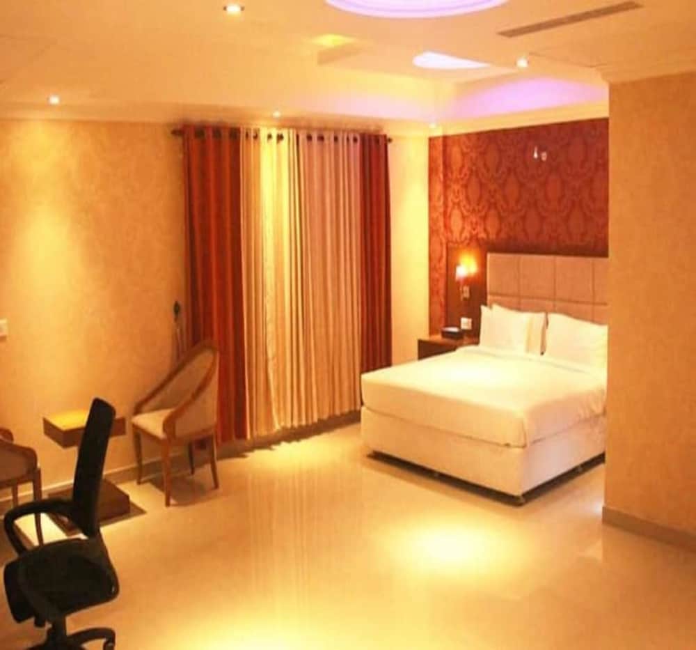 Фото Hotel Sea Palace