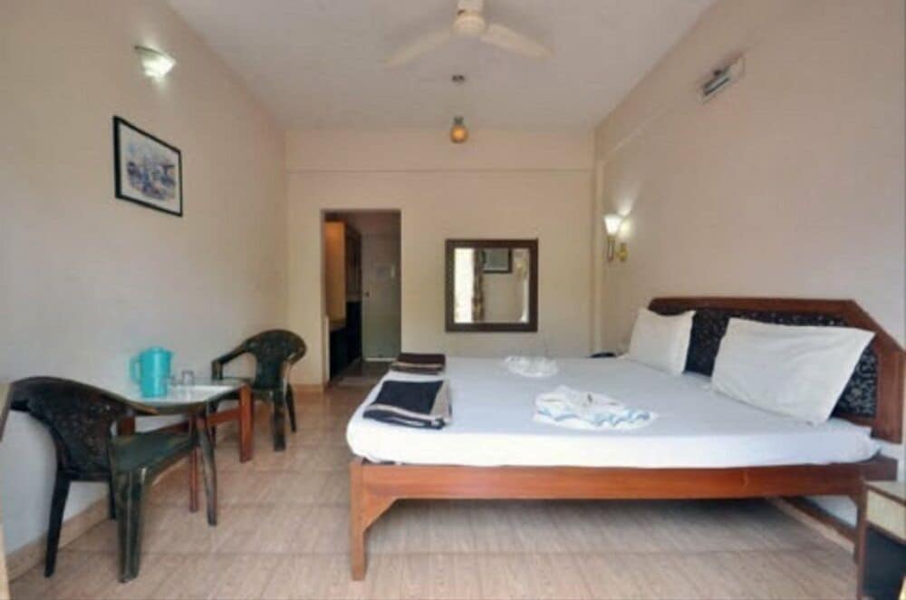 Фото Ocean Waves Meera