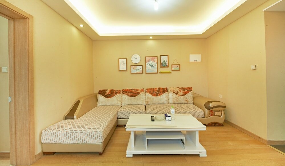 Фото Wanke City International Apartment