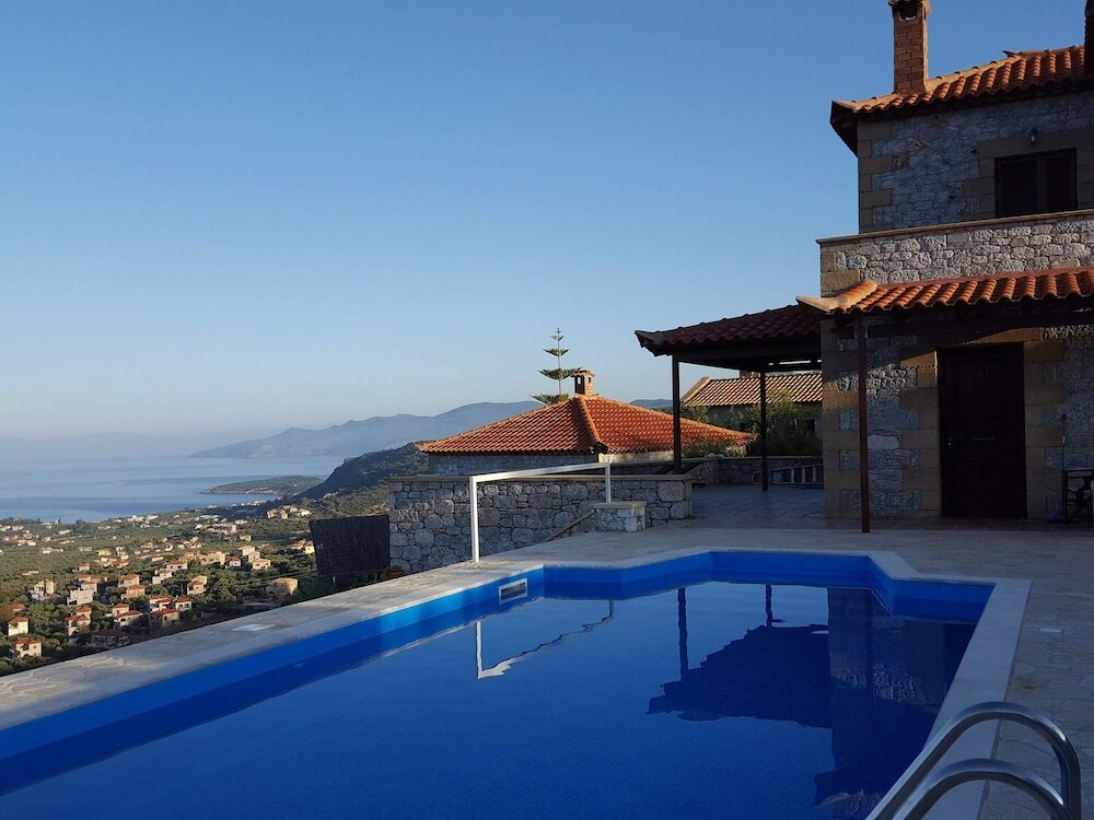 Фото Rathimata villas