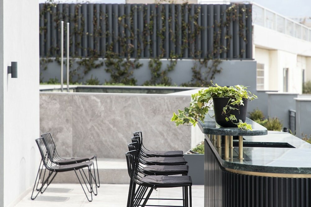 Фото Perianth Hotel