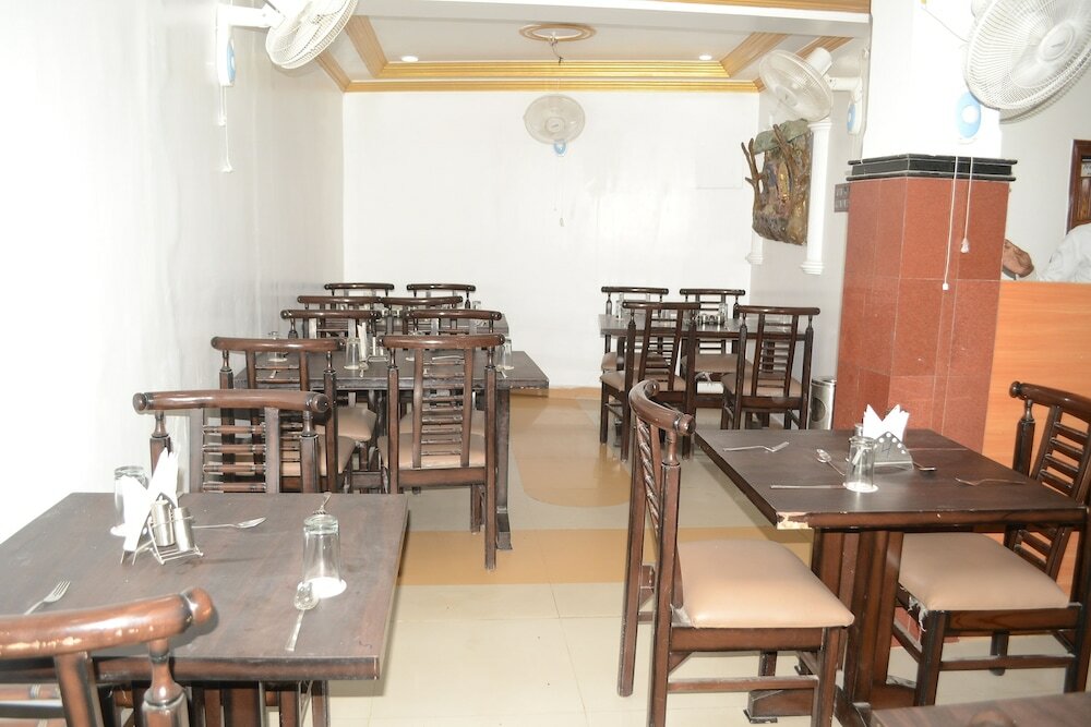 Фото Hotel Tathagat Inn