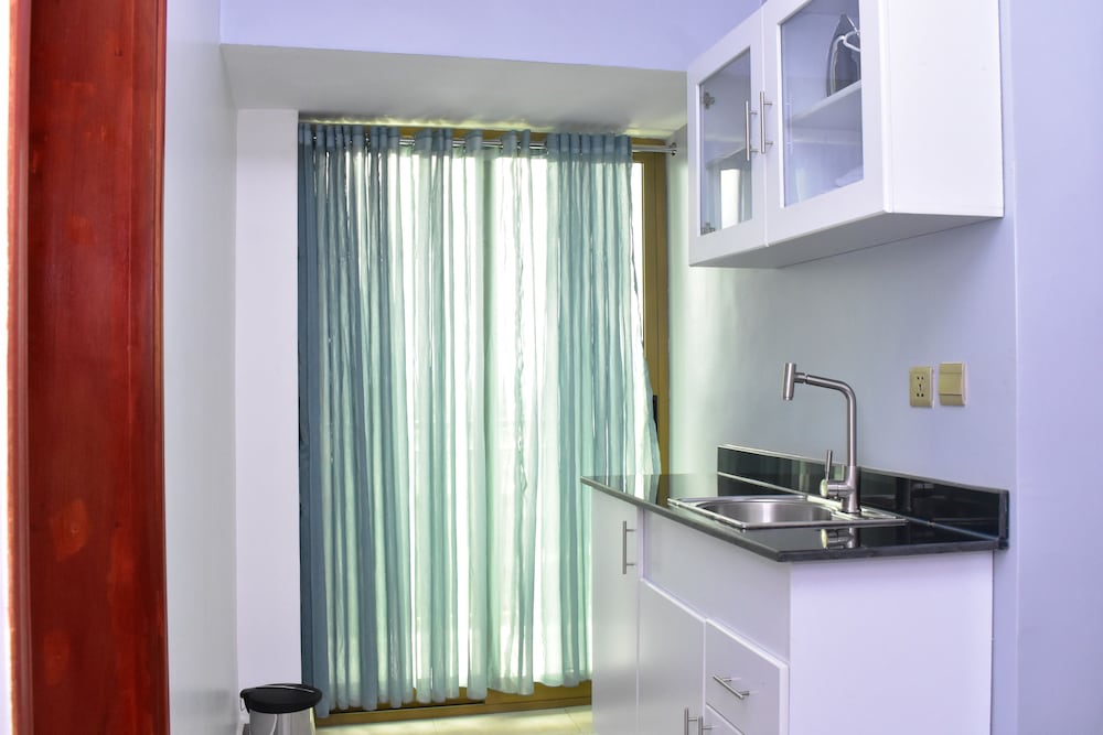 Фото Lebanon Hotel