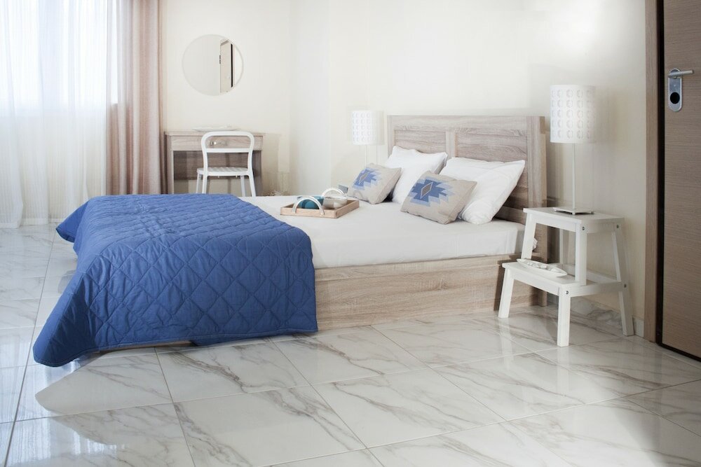 Фото Krinis Apartments