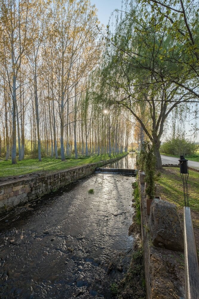 Фото Hotel El Molino de Salinas