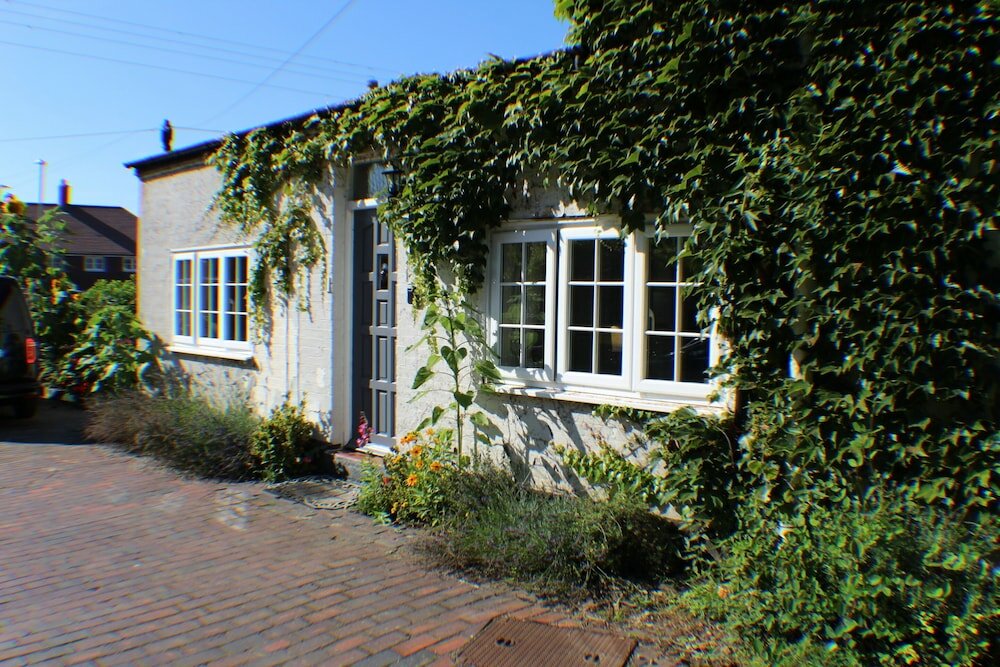 Фото Moleside Cottage