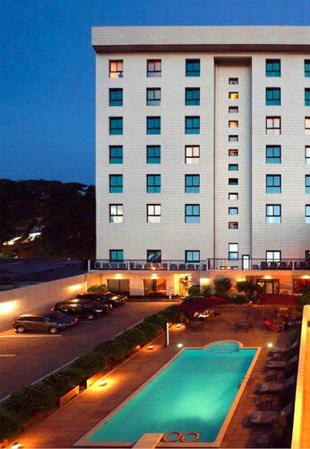 Гостиница Star Land Hotel в Камеруне