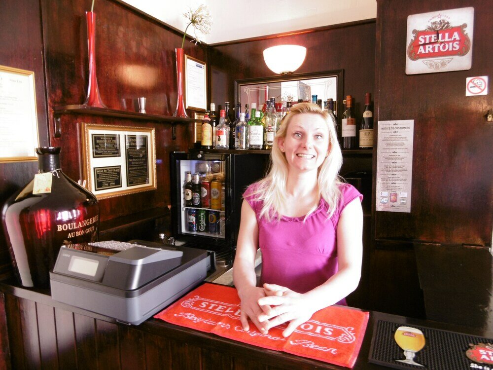 Фото The Ellesmere Hotel