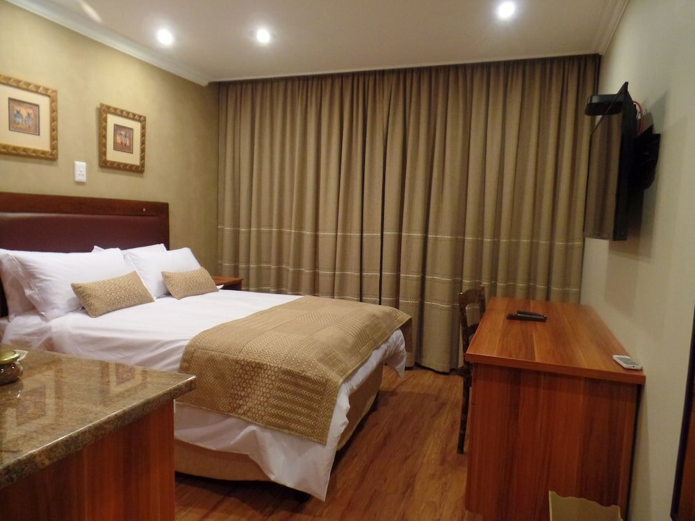 Фото Thuleka Lodge Ferndale