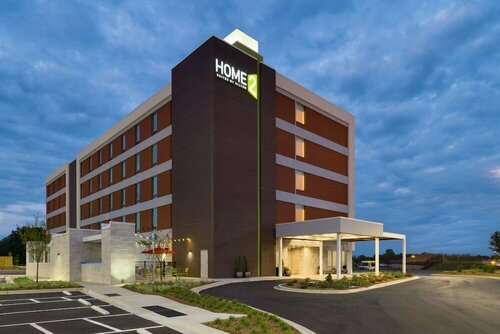 Гостиница Home2 Suites by Hilton Charlotte Airport в Шарлотте