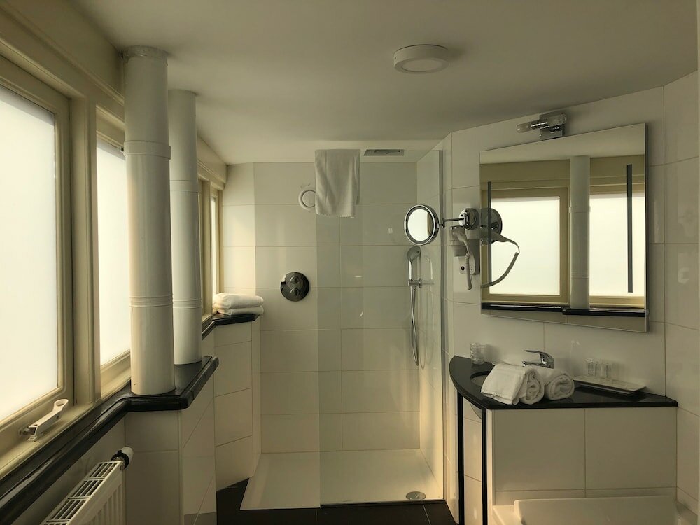 Фото De Bronzen Koets