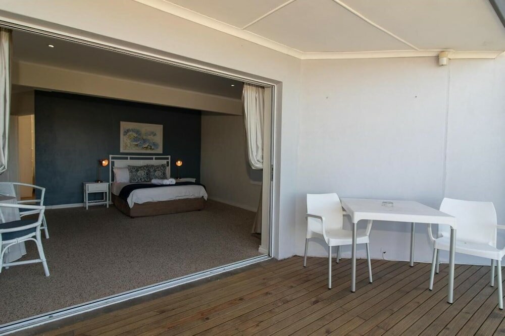 Фото Dockside Guest House