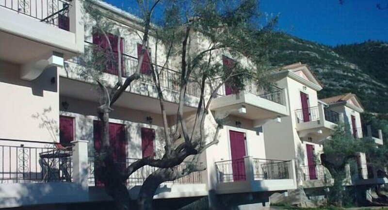 Апартаменты Mikros Gialos Apartments