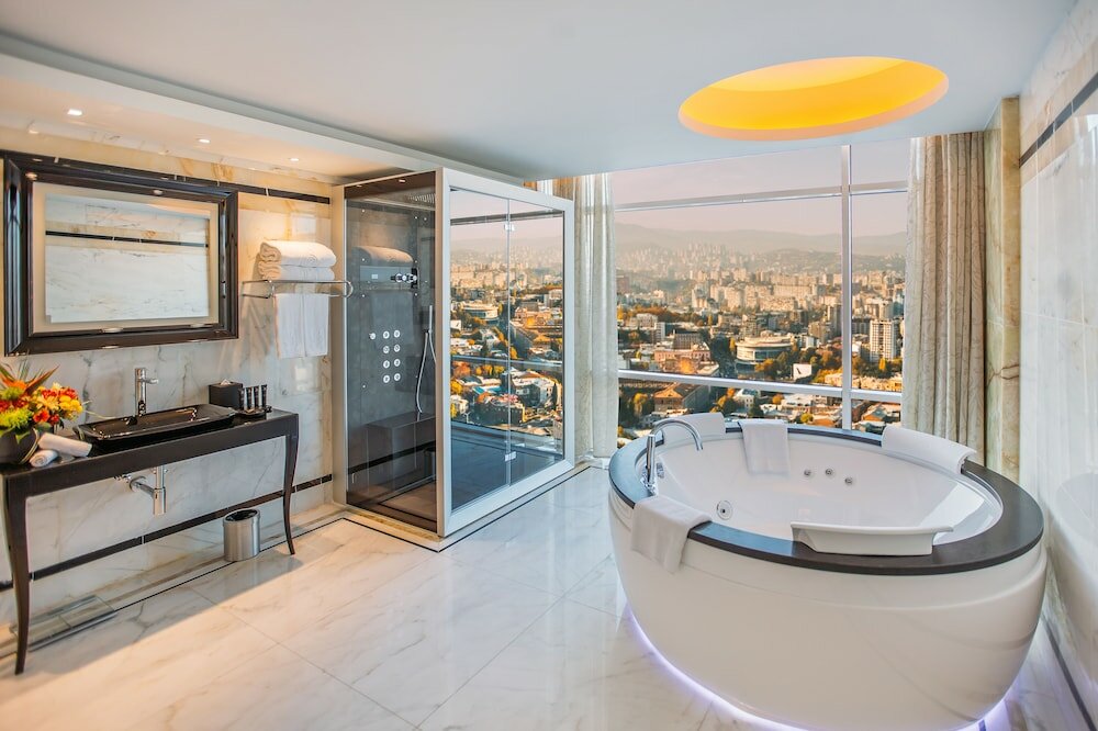 Фото The Biltmore Tbilisi Hotel