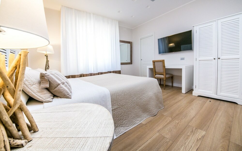 Фото Maxim bed and breakfast Suite Rooms