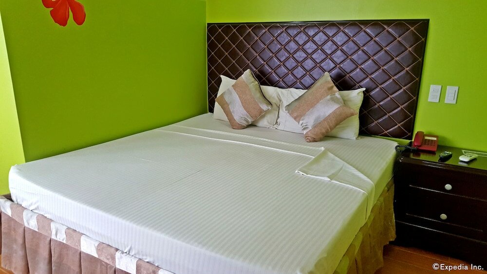 Фото C & L Suites Inn