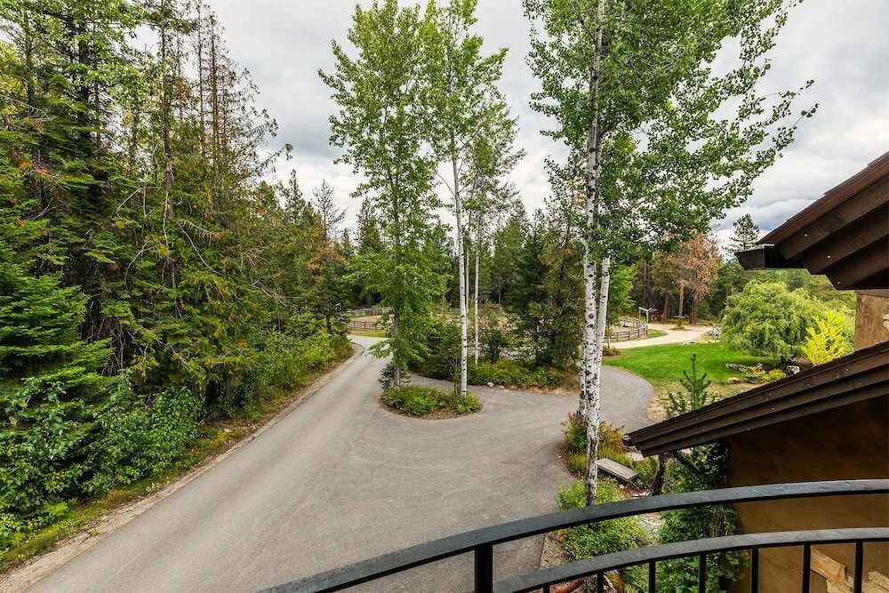 Фото Talus Rock Retreat