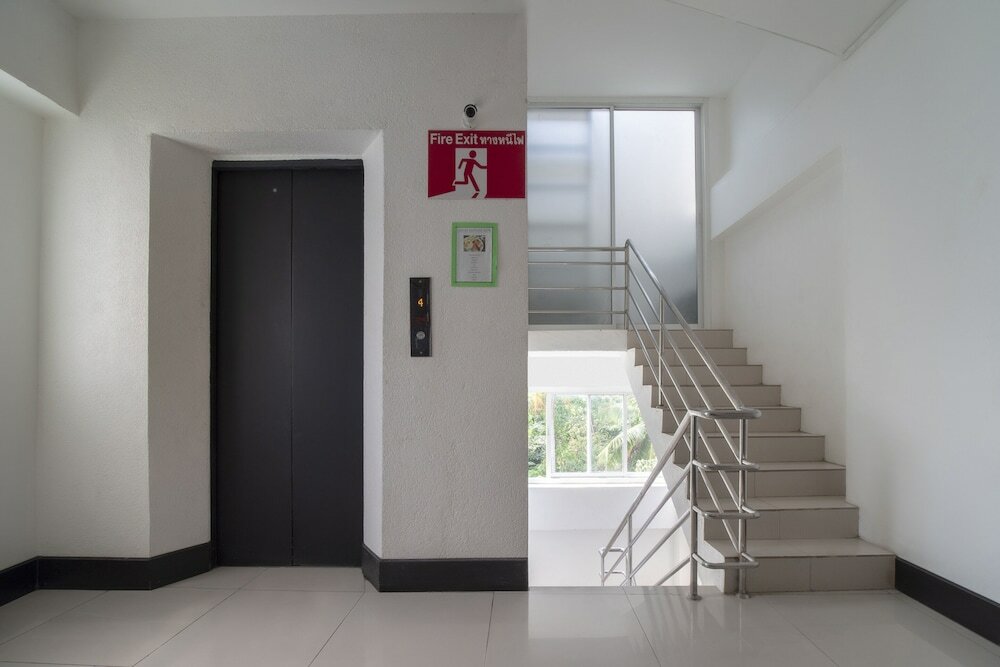 Фото Oyo 835 Koh Chang Luxury Hotel