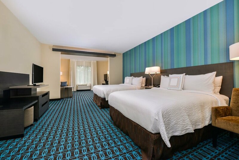 Гостиница Fairfield Inn & Suites by Marriott Raleigh Cary в Кэри