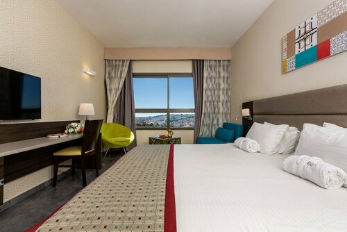 Гостиница Ramada by Wyndham Nazareth в Назарете