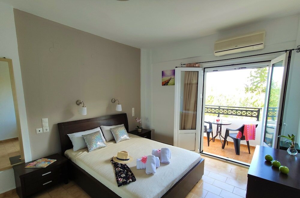 Фото Kostas Apartments