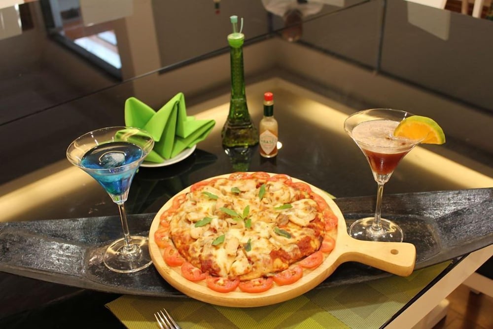 Фото Mount Inle Hotel & Resorts