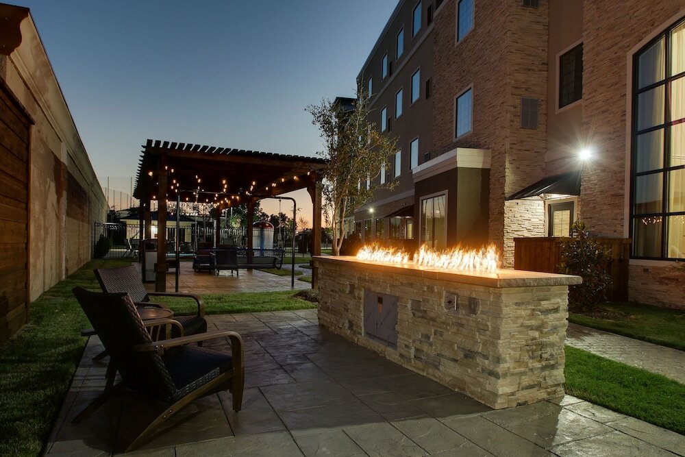 Фото Staybridge Suites Plano - The Colony, an Ihg Hotel