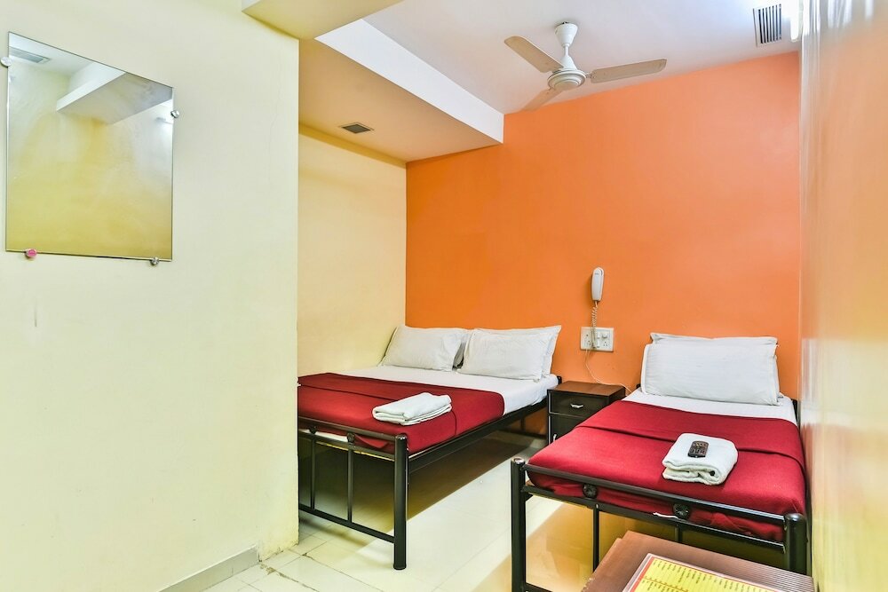 Фото Decent Guest House