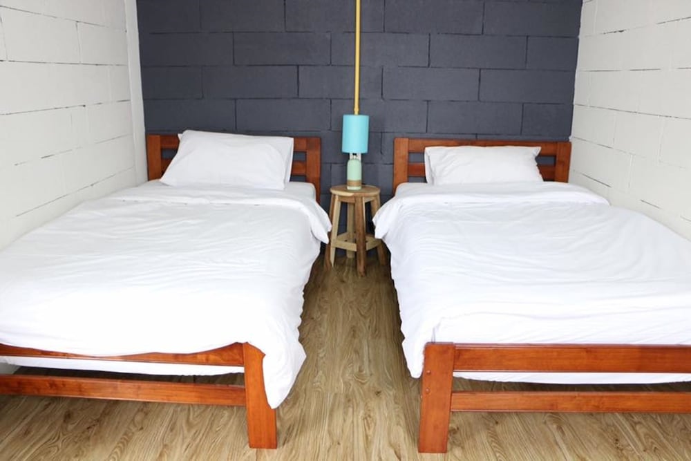 Фото Norn Nung Len Cafe & Hostel