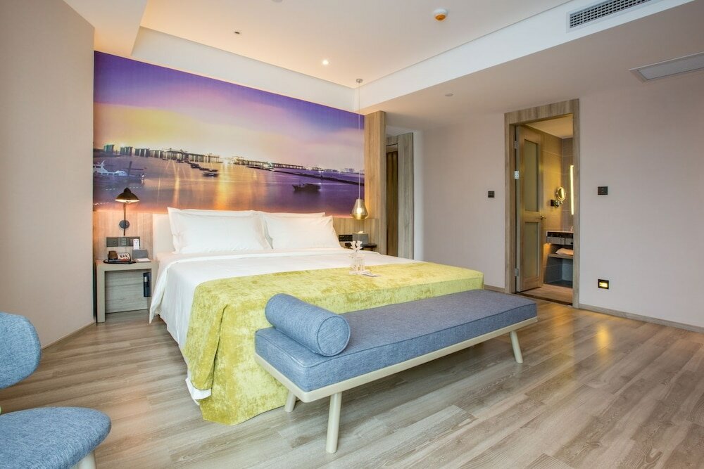 Фото Shenzhen U- Home Apartment Binhe Times