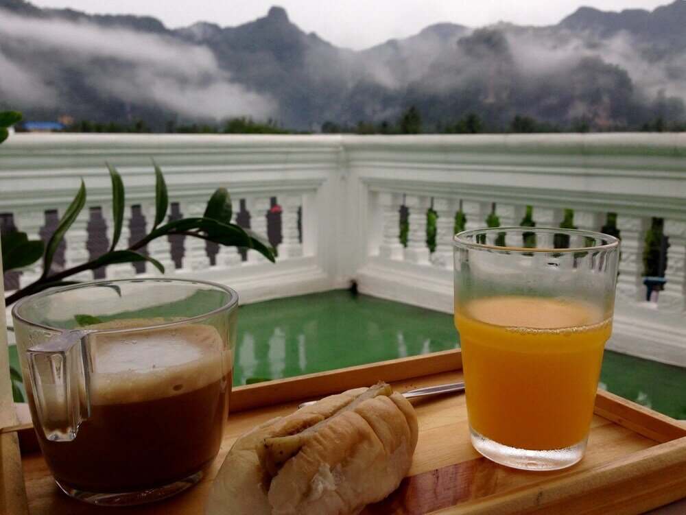 Фото Thaweesuk Hotel