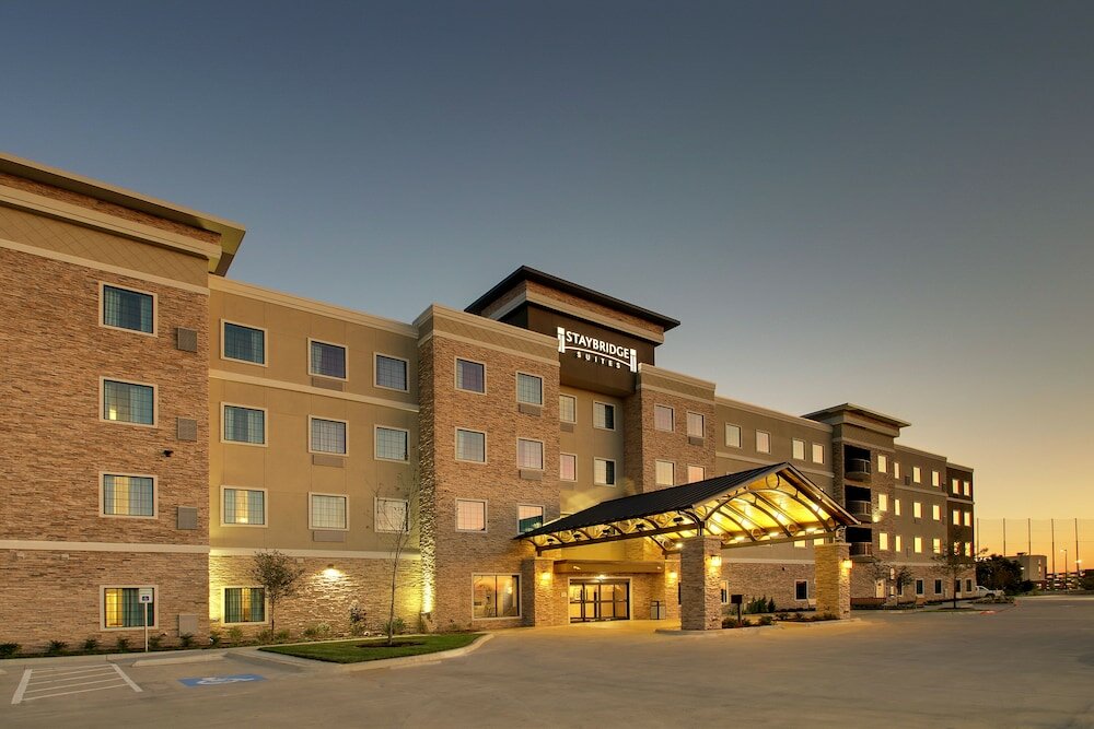 Фото Staybridge Suites Plano - The Colony, an Ihg Hotel