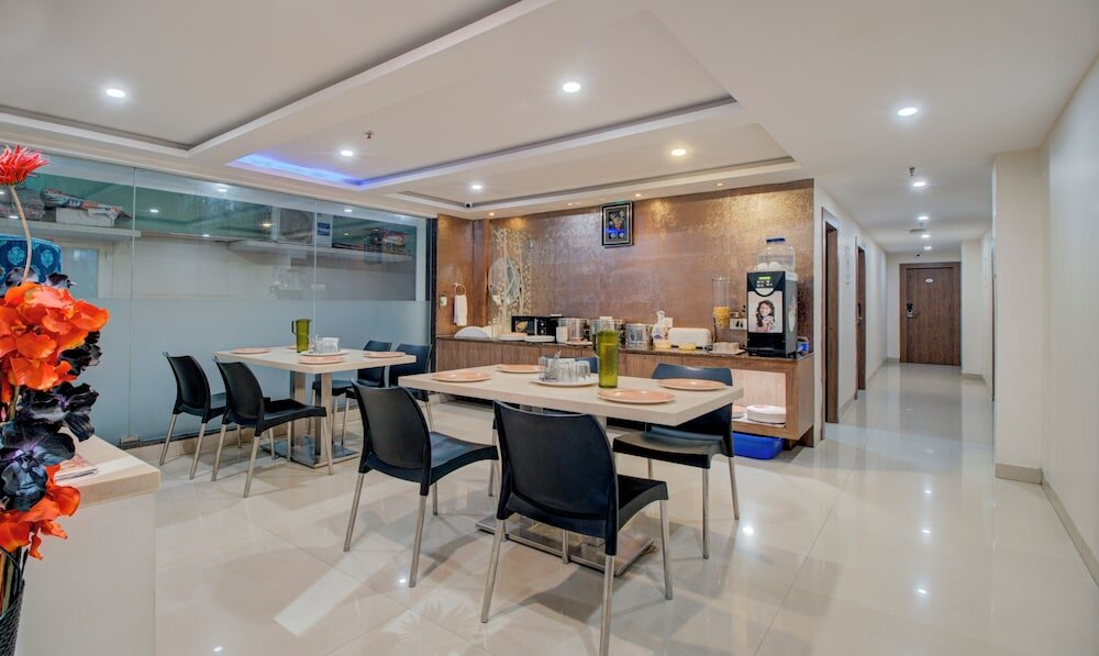 Фото Treebo Trend Mvp Grand