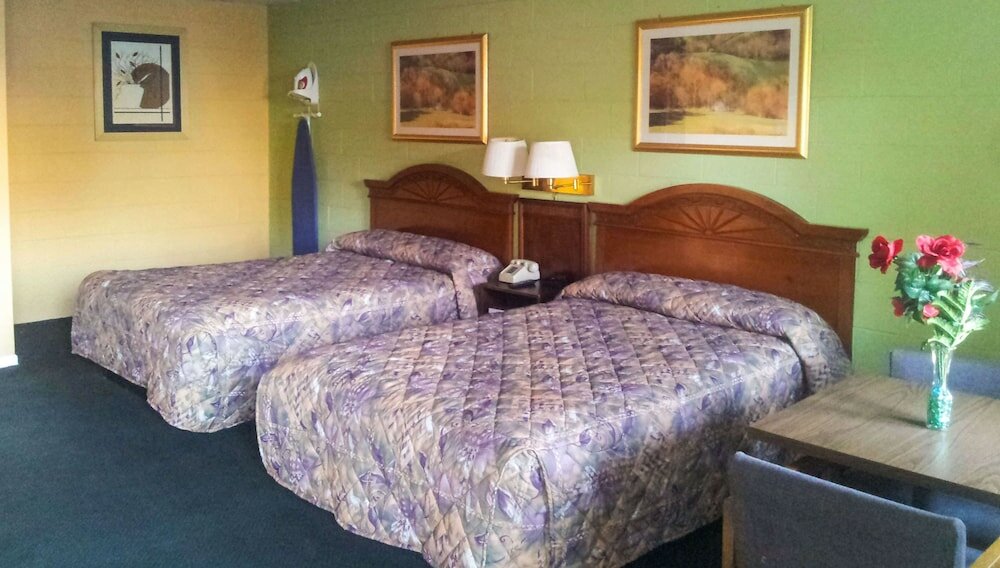 Фото Relax Inn Westminster