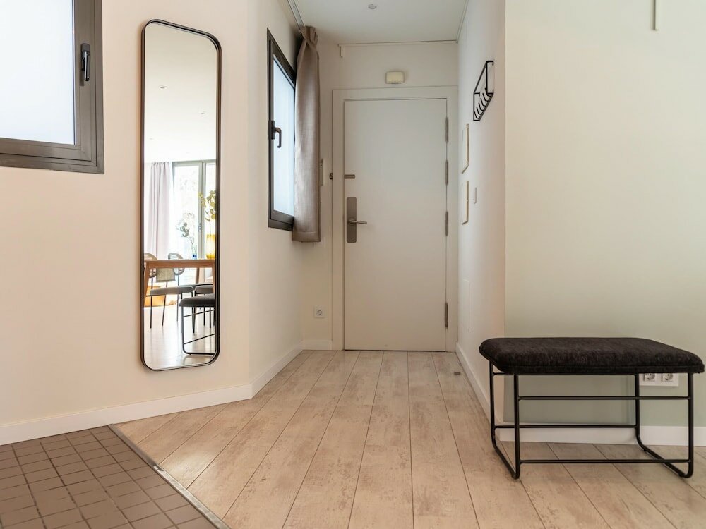 Фото Limehome Barcelona Rector Triadó