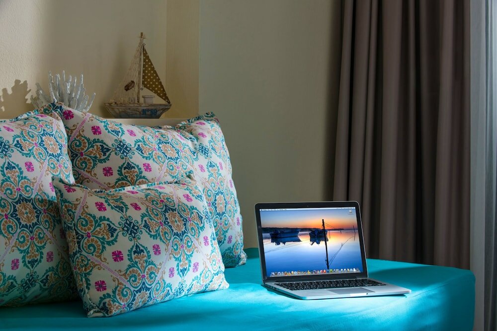 Фото Kristalli Hotel Apartments