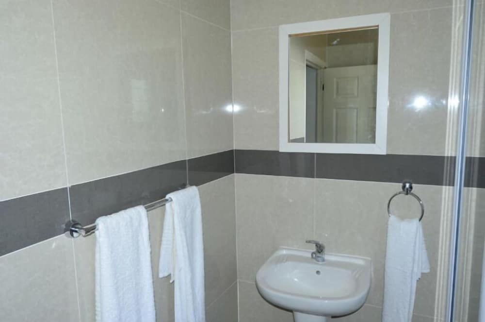 Фото Royal Ushaka Hotel Seaview