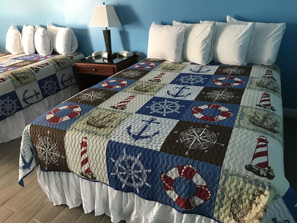 Фото White Birches Motel