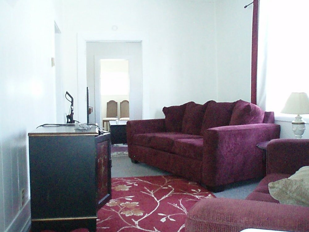 Фото Canora Home Rentals Vacation Cottage