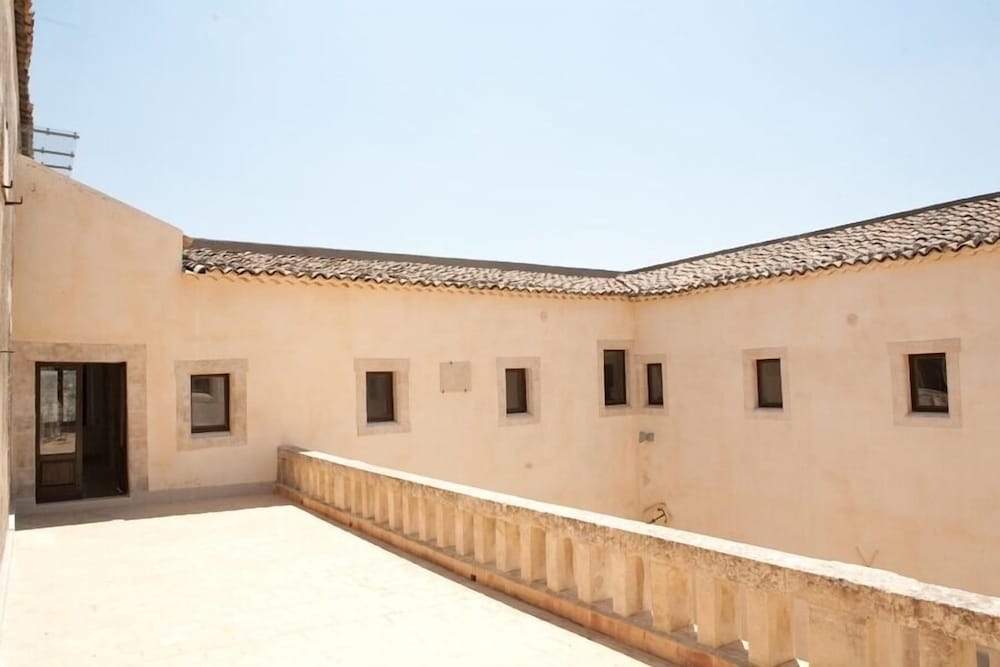 Фото Hotel Antico Convento dei Cappuccini