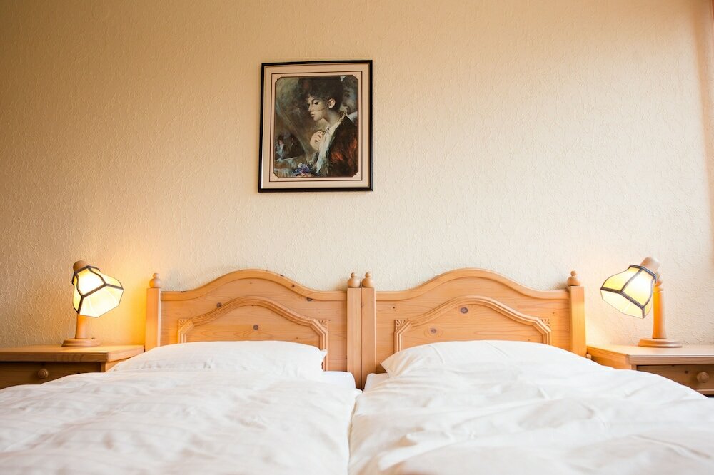 Фото Hotel Am Sportpark