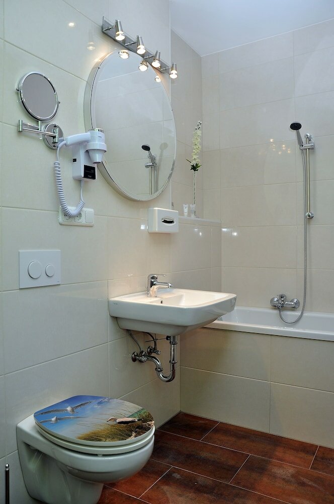 Фото Hotel Torwirt